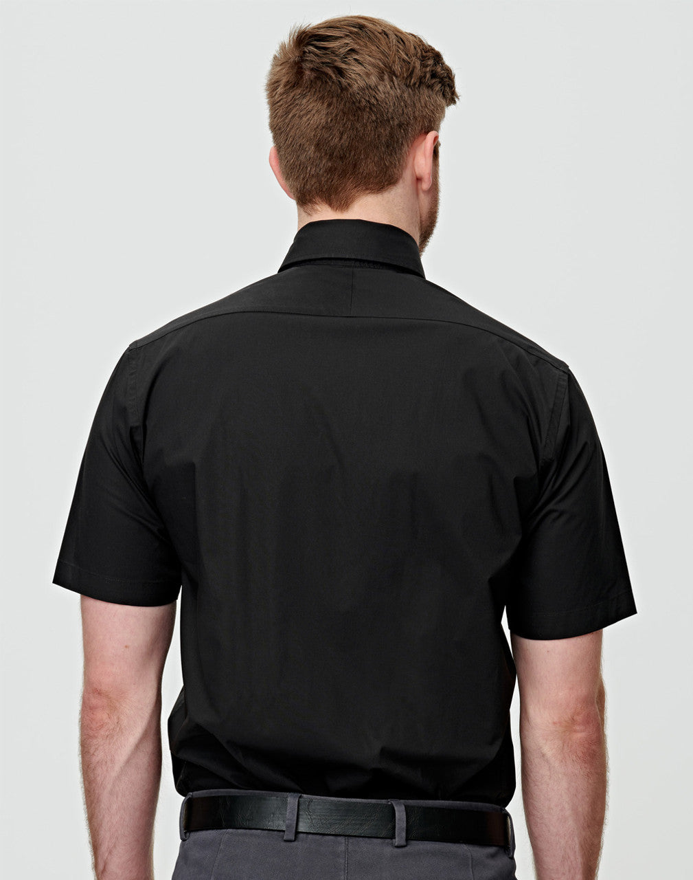M7020S Men's Cotton/Poly Stretch Short Sleeve Shirt